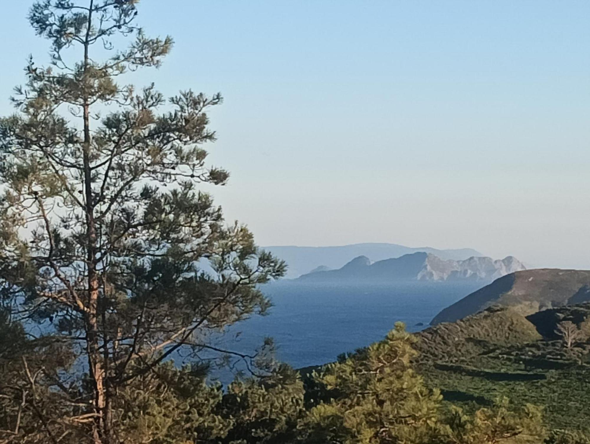 A Parrula, Mar, Rio Y Montana Villa Sotomayor ภายนอก รูปภาพ